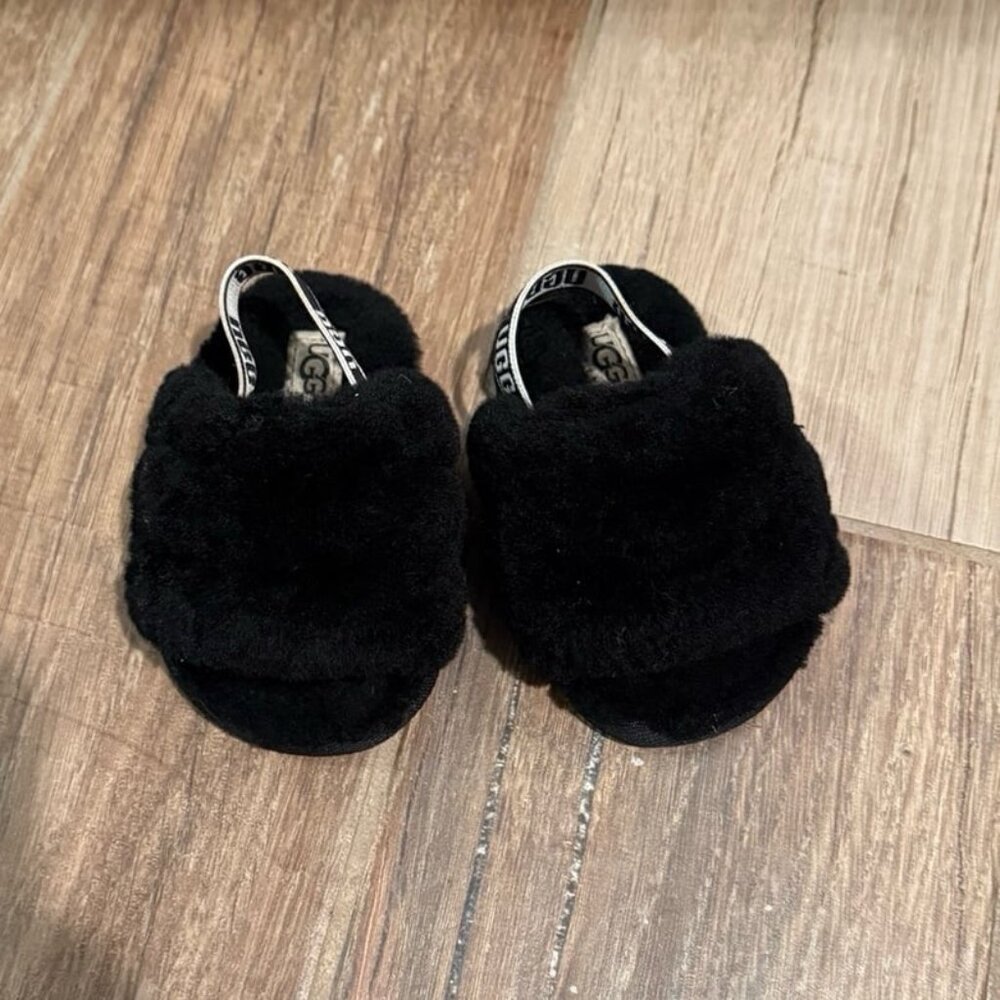 UGG Baby Girls' Fluff Yeah Slide Slipper